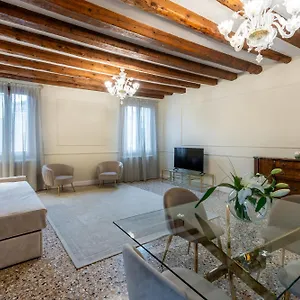 Apartment San Vio Palace Luxury, Venedig